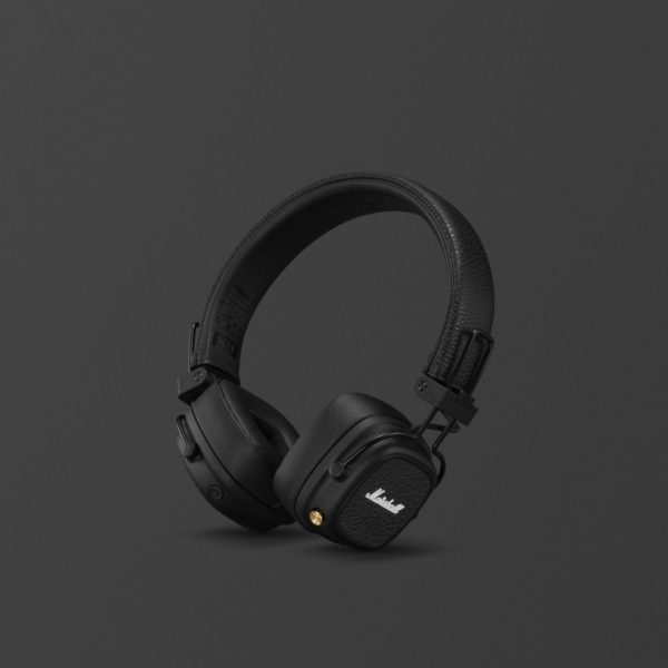 major-v-black-front-desktop-1